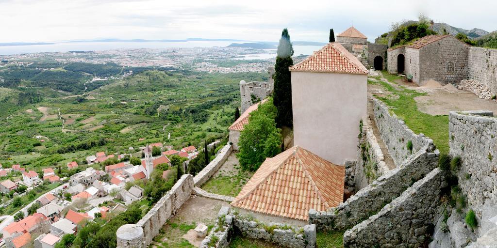 Holiday Home Radic Klis Екстериор снимка